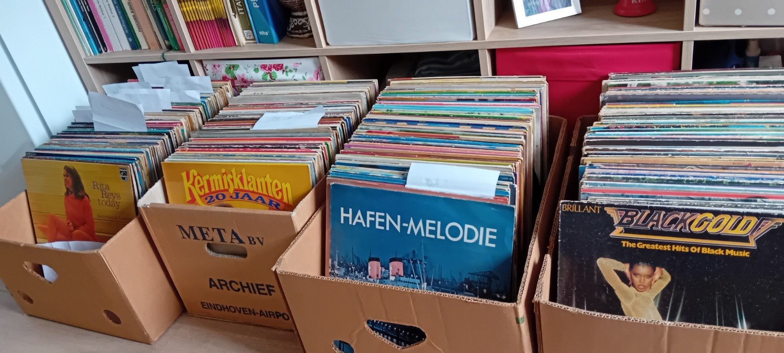 Uit de ouwe doos!, Ophalen, Gebruikt, Overige formaten
