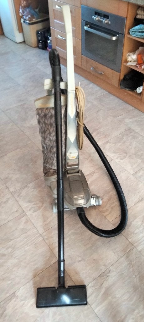 Kirby Ultimate G Series G7E met accessoires, Overige merken, Gebruikt, Geschikt voor harde vloeren, Minder dan 1200 watt