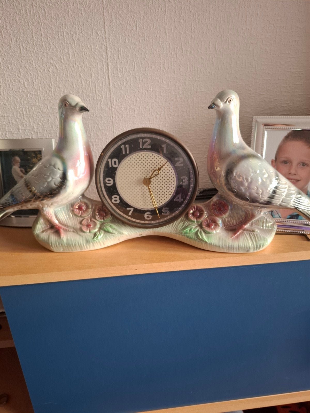 Vintage keramische duivenklok - Uniek decoratiestuk, Antiek en Kunst, Antiek | Klokken, Ophalen