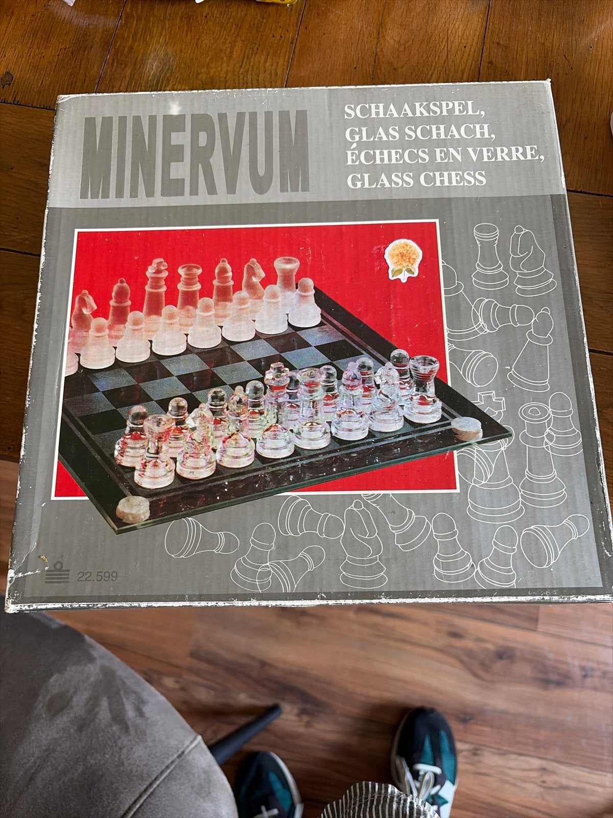 Minervum Glazen Schaakspel - Compleet, Een of twee spelers, Ophalen, Zo goed als nieuw