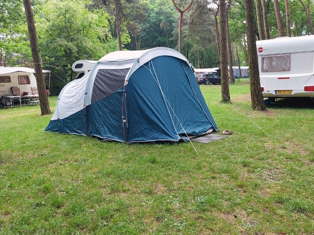 QUECHA koepeltent  Arpenaz 4.1 F&B, Caravans en Kamperen, Tenten, Ophalen, Zo goed als nieuw, Tot en met 4