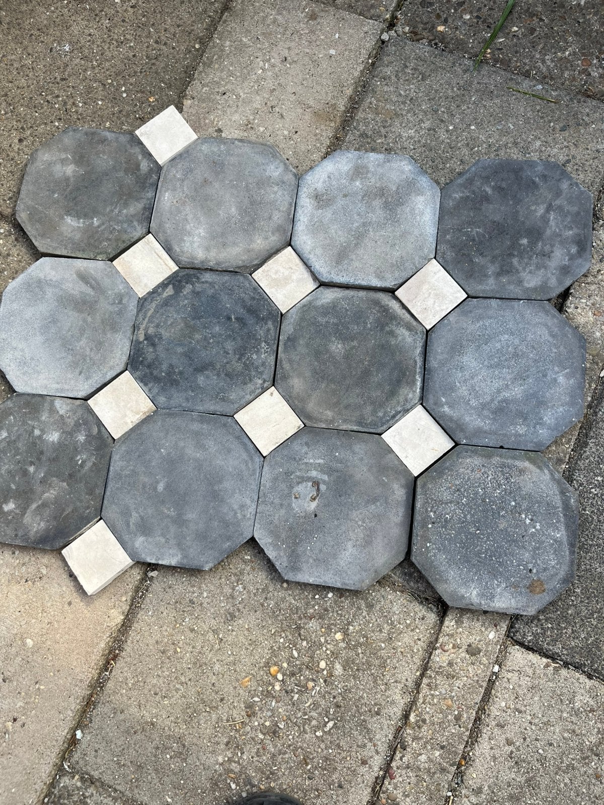 400 stuks Alfred Regout Maastricht tegels, Ophalen