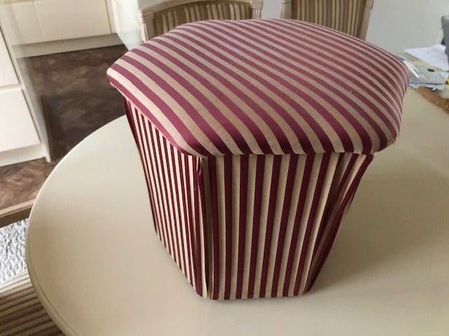 poef, Huis en Inrichting, Banken | Voetenbanken en Poefen, Minder dan 50 cm, Gebruikt, Romantisch, Minder dan 50 cm