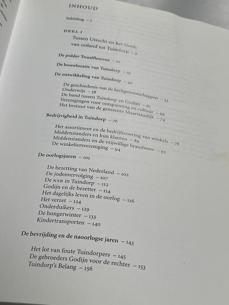 Een bedrijvige gemeenschap in de 20ste eeuw Tuindorp - Utr., Boeken, Ophalen of Verzenden, 20e eeuw of later, Zo goed als nieuw