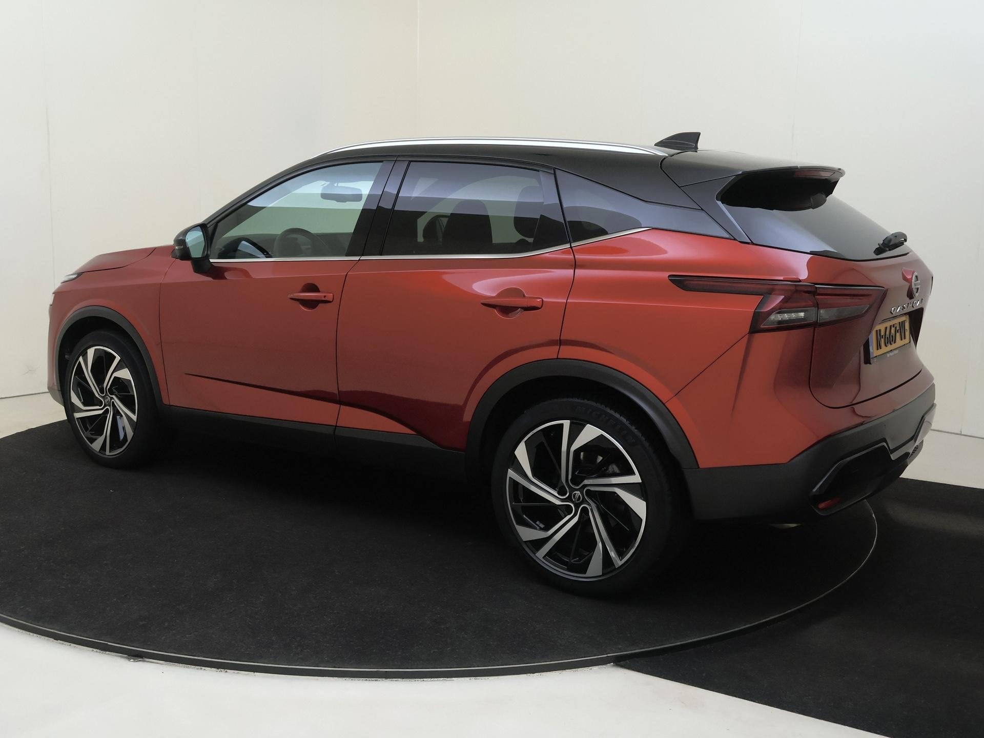 Nissan Qashqai 1.3 MHEV Xtronic Tekna Plus | Stoel, stuur en, Auto's, Nissan, Euro 6, Qashqai, Onderhoudsboekje, 725 kg