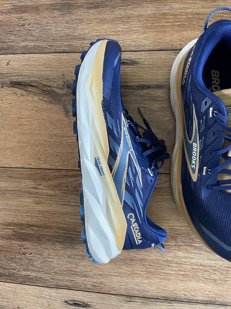 Brooks Cascadia Trailrunningschoenen - Maat 42.5, Overige merken, Hardloopschoenen, Nieuw, Ophalen of Verzenden