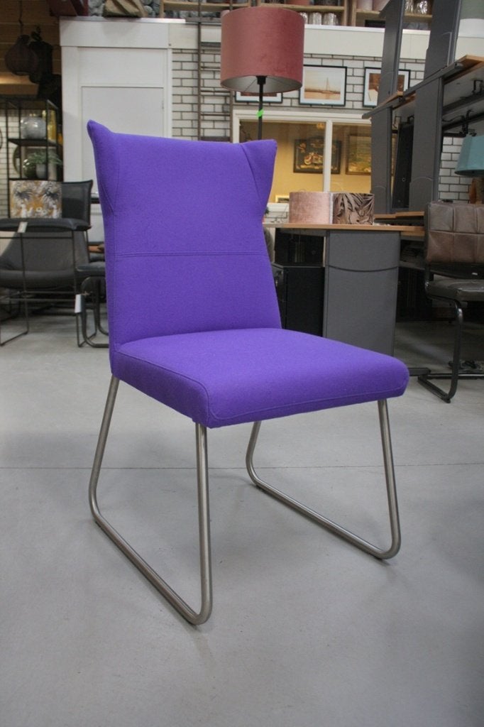 Leuke eetkamerstoel Largo Jess Design sledestoel paars vilt, Ophalen, Gebruikt, Overige kleuren, Metaal