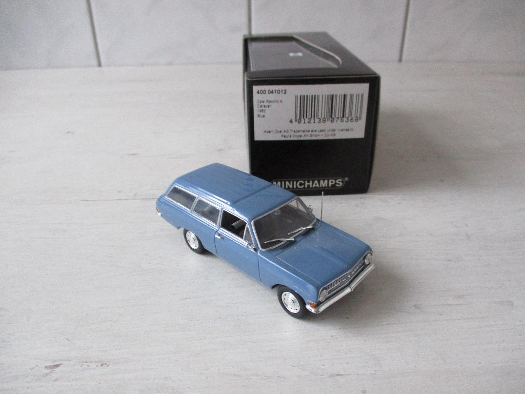 Minichamps Opel Kadett A Caravan 1962-65 Bleu Schaal 1:43, Hobby en Vrije tijd, Modelauto's | 1:43, Ophalen, Nieuw, Auto, MiniChamps