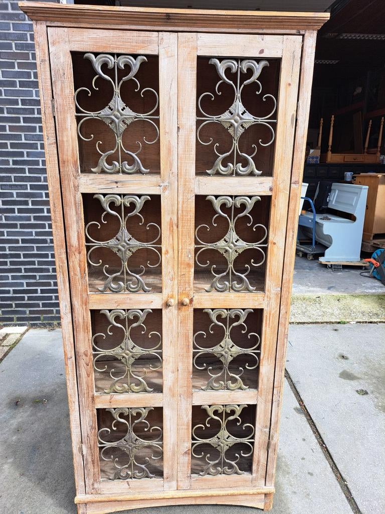 Houten kast, Ophalen, RoDeKo Volendam, R.kooij65@gmail.com, Gebruikt