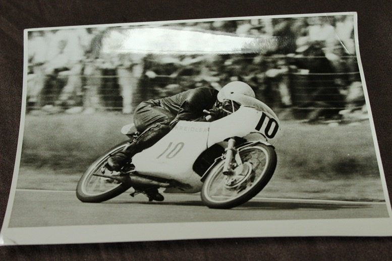 Foto Kreidler 50cc racer TT 1970 ?, Ophalen of Verzenden, Gelezen