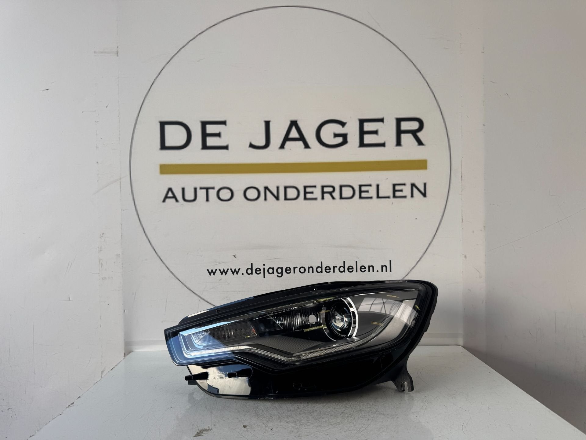 AUDI A6 C7 4G XENON LED KOPLAMP LINKS 4G0941005C, Gebruikt, AUDI AG, Auto-Union-Strasse 1
85045  Ingolstadt, DE, Kundenbetreuung@audi.de