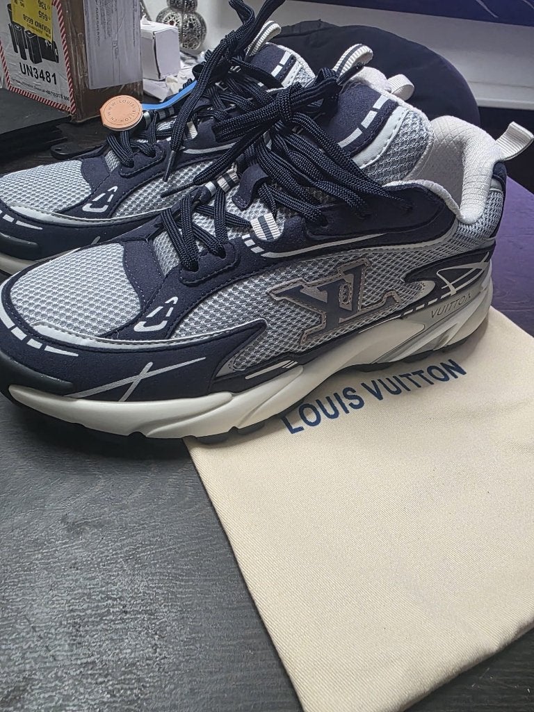 LV 2026 sneakers, Kleding | Heren, Schoenen, Blauw, Nieuw, Ophalen of Verzenden, Sneakers of Gympen