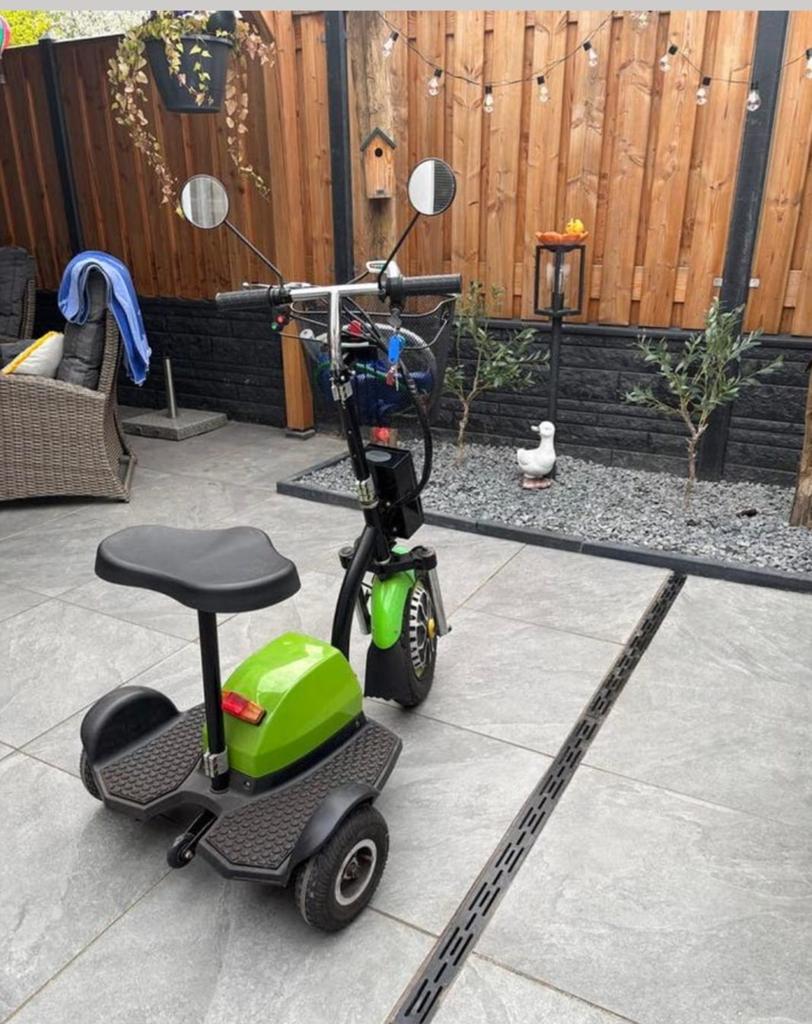 Scootmobiel briskie, Diversen, Ophalen