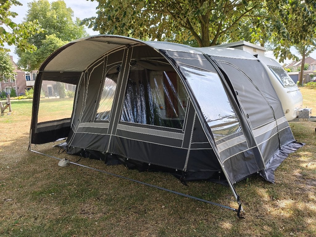Fortex voortent petluifel Rapido club 32, Ophalen, Gebruikt