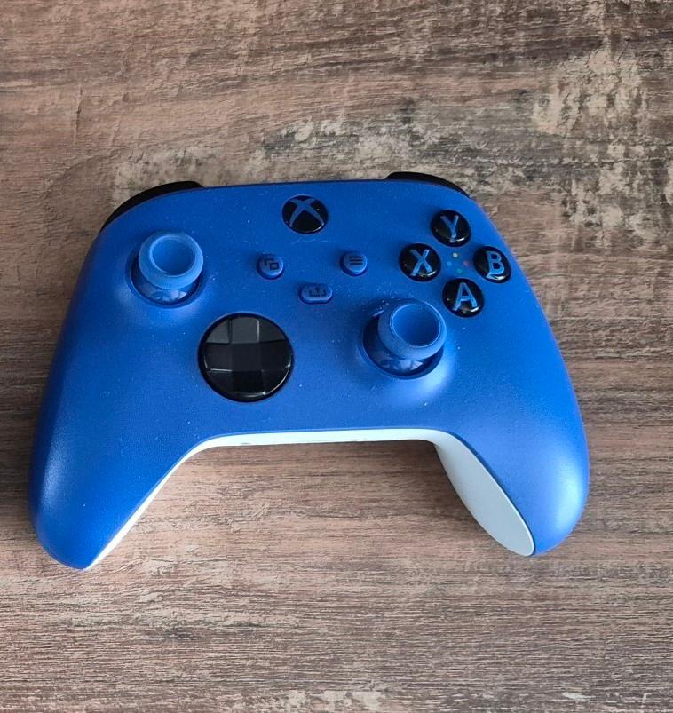 Xbox Series X / S  Controller Blauw, Spelcomputers en Games, Spelcomputers | Xbox | Accessoires, Ophalen of Verzenden, Zo goed als nieuw