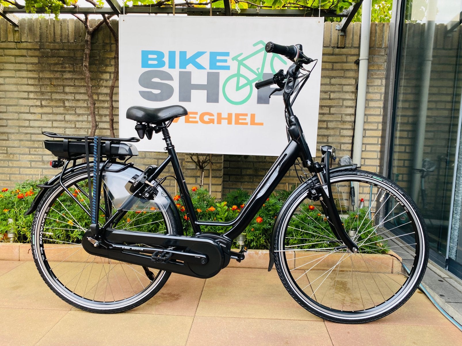 Elektrische Batavus Milano Bosch Middenmoto Active Line D53., 53 tot 56 cm, Ophalen of Verzenden, Zo goed als nieuw, 5467kc