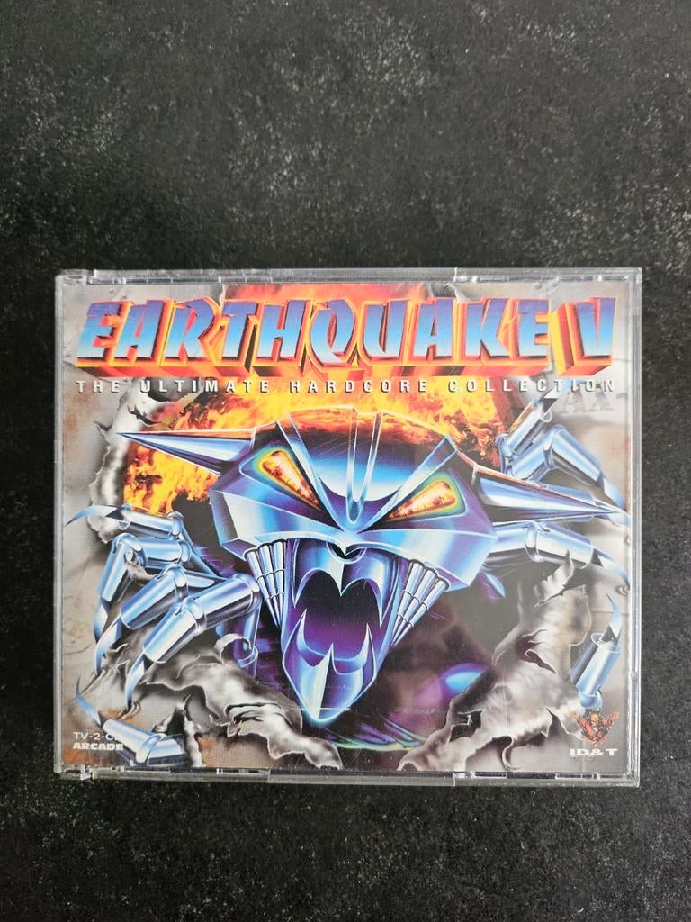 Earthquake V (2-cd), Ophalen of Verzenden, Zo goed als nieuw