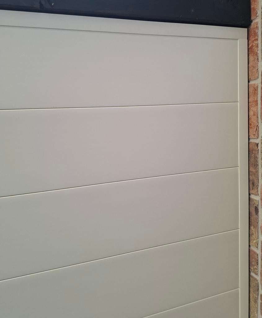 Restant: FLORENCE Buiten Plafonddelen 250x 16 mm, Ophalen