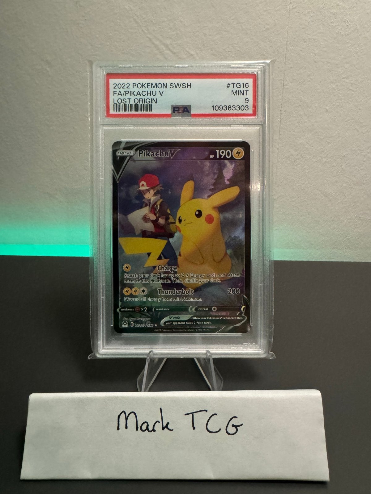 Pikachu V tg16 Full Art PSA 9 Mint 2022 Pokemon SWSH TG16, Ophalen of Verzenden, Nieuw, Losse kaart
