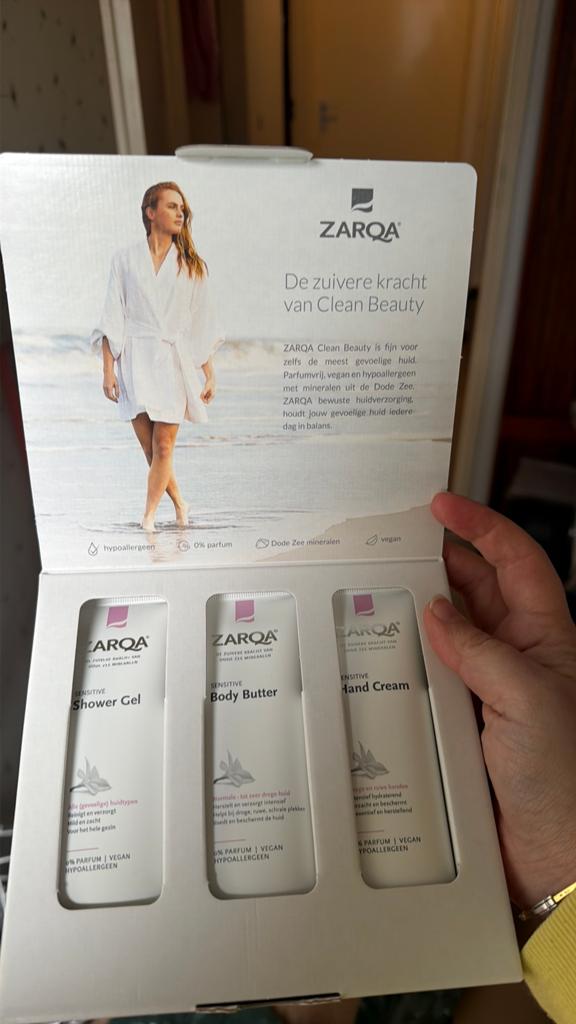 Zarqa skin, Ophalen of Verzenden, Zo goed als nieuw, Gehele gezicht