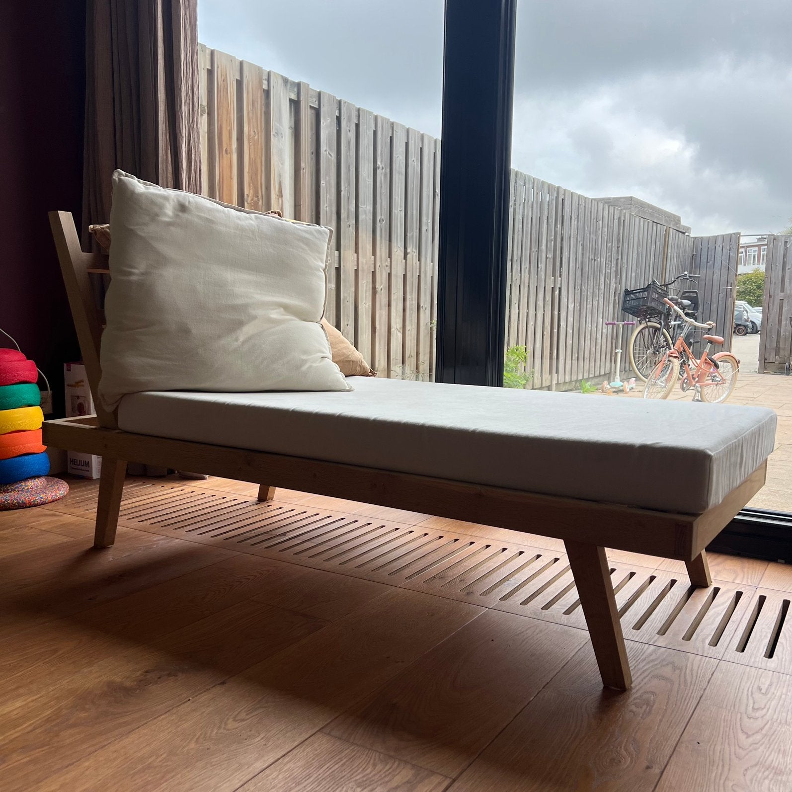 Daybed bank, Huis en Inrichting, Ophalen, 150 tot 200 cm, Tweepersoons, 75 tot 100 cm