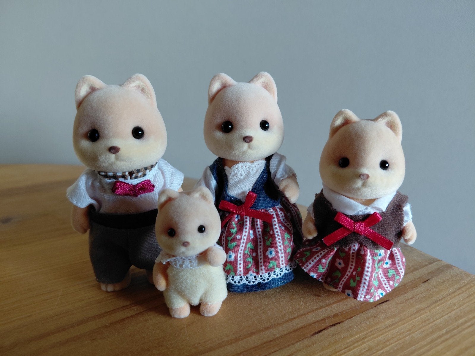 Sylvanian Families caramel dog/honden familie compleet, Ophalen of Verzenden, Zo goed als nieuw