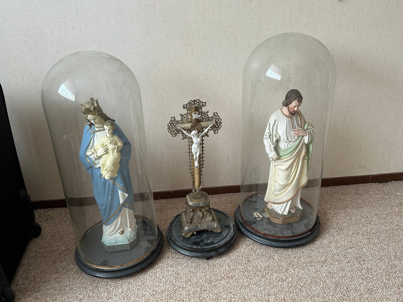 Beelden onder stolp, Antiek en Kunst, Antiek | Religie, Ophalen
