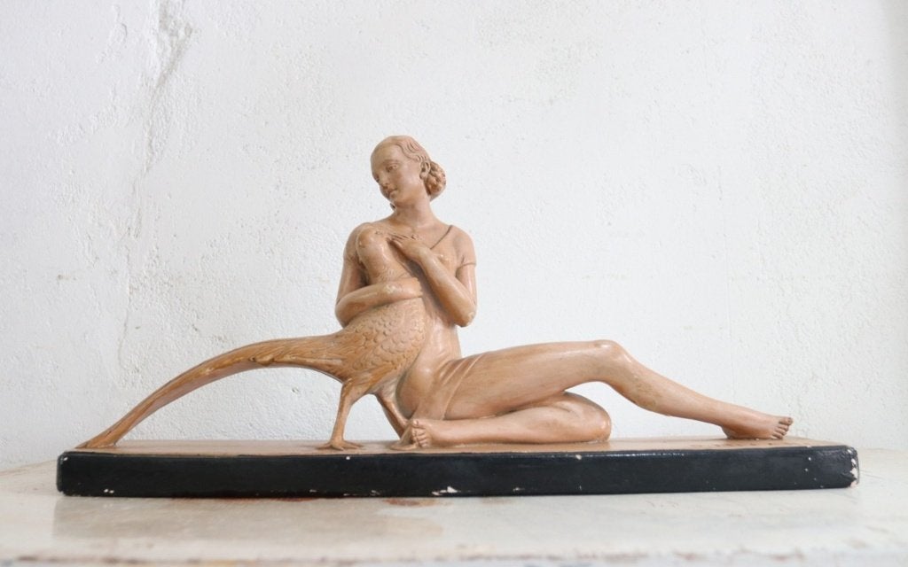 Salvatore Melani art deco beeld vrouw met fazant, jaren 30, Ophalen, Art deco, Gips, 50 - 100 cm