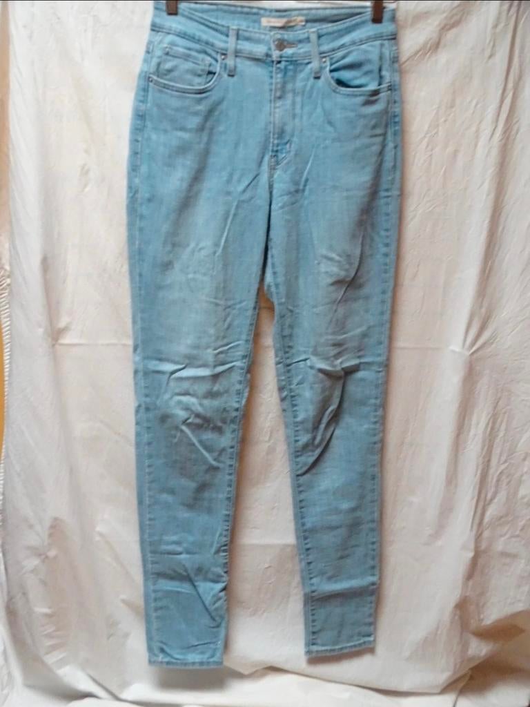 Levi's dames Jeans High Rise Skinny maat 28/32, Blauw, Ophalen of Verzenden, W28 - W29 (confectie 36), Gedragen
