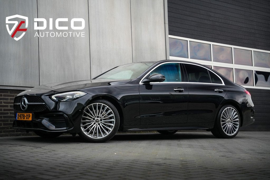 Mercedes-Benz C-Klasse 180 AMG Line Adapt.Cruise/ 360-cam/ L, Automaat, 4 cilinders, Zwart, Bedrijf