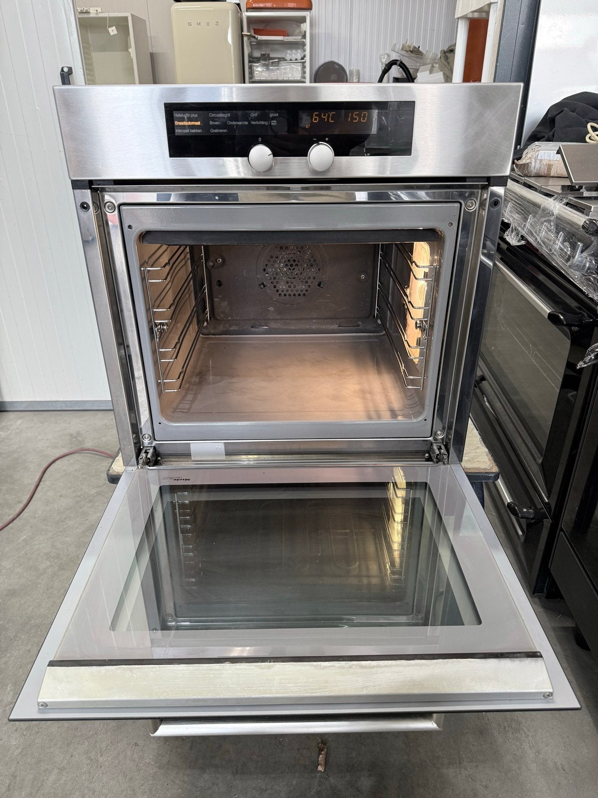 Miele Inbouw Oven - werkend te bezichtigen, Bella, Oven, Hete lucht, 60 cm of meer