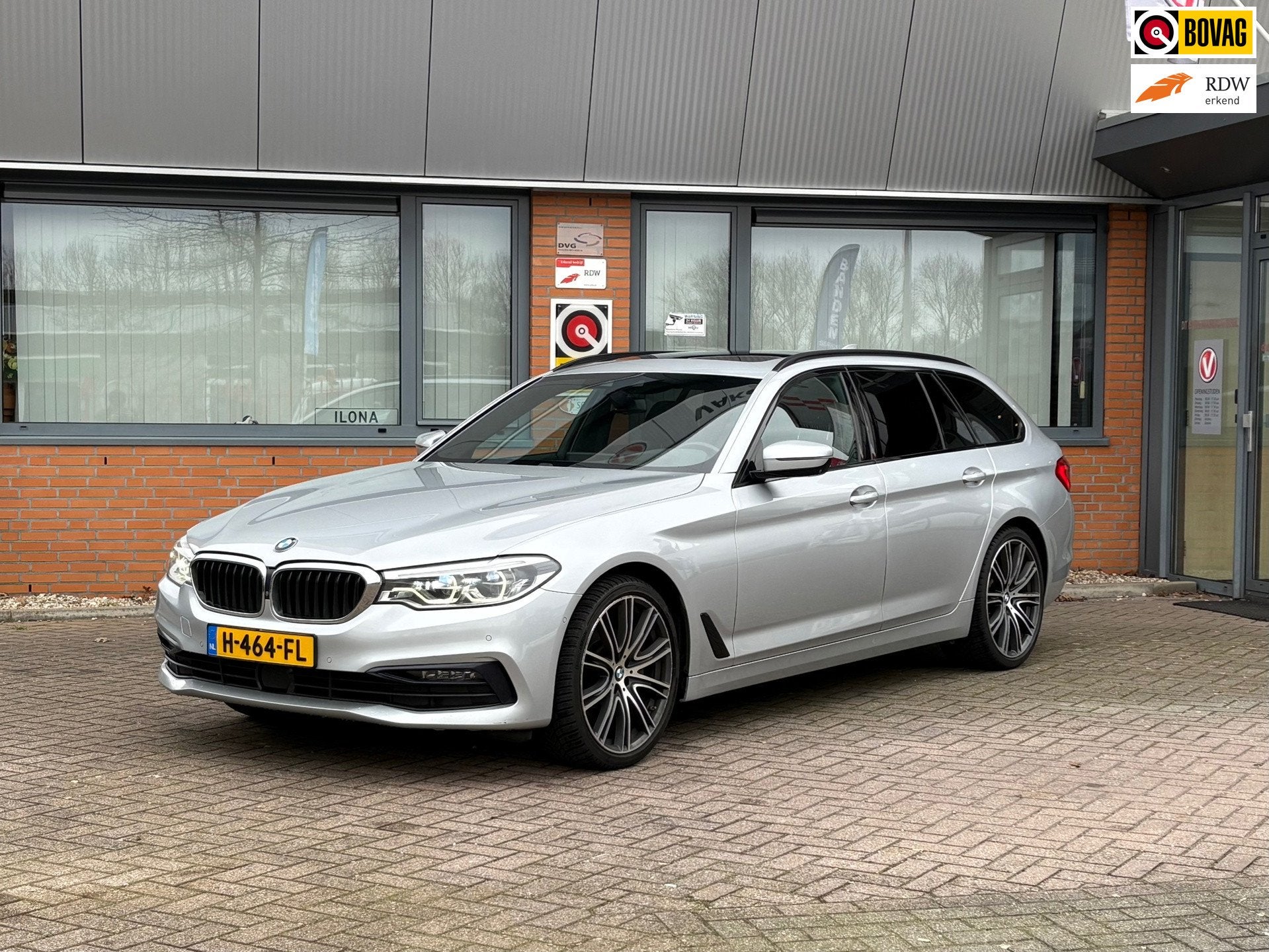 BMW 5-serie Touring 530d xDrive High Executive, Auto's, Automaat, Gebruikt, Euro 6, 2000 kg