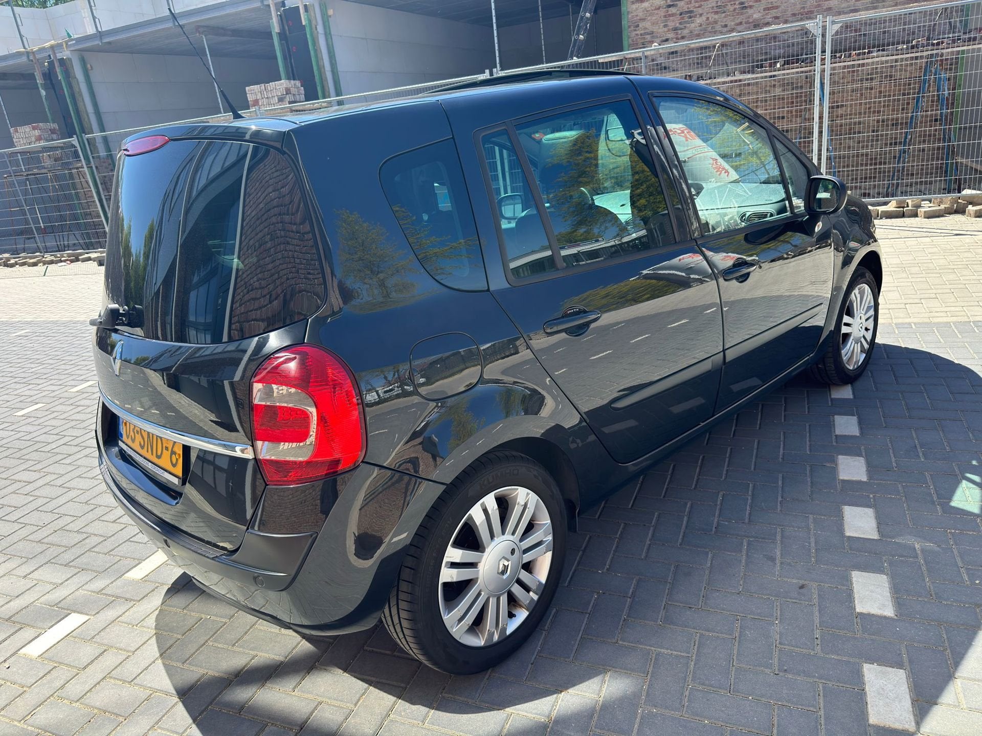 Renault Grand Modus 1.6-16V Exception, Euro 5, Gebruikt, 4 cilinders, 1210 kg