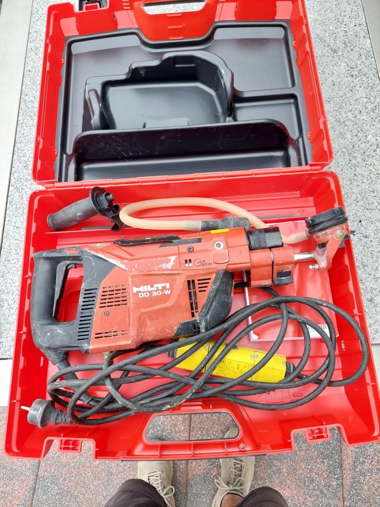 Hilti DD-30-W Diamantboormachine - Professionele Kwaliteit, Ophalen of Verzenden, Gebruikt, 600 watt of meer, Boormachine