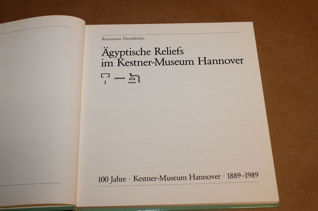 Ägyptische Reliefs — Egyptische Reliëfs, Kestner-Museum 1989, Ophalen of Verzenden, Gelezen, Europa
