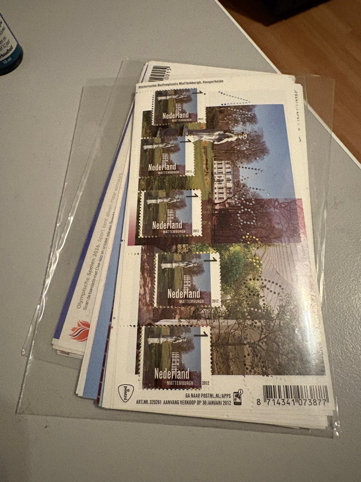 Postzegels waarde 1 partij, frankeergeldig nl 30%+ korting, Postzegels en Munten, Ophalen of Verzenden, Na 1940, Postfris