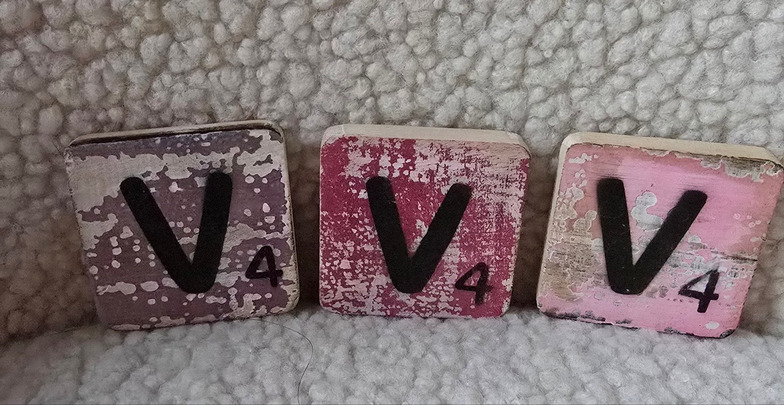 Set 3 houten Scrabble lettertegels (letter V) ZIE ADVERTENTI, Ophalen of Verzenden