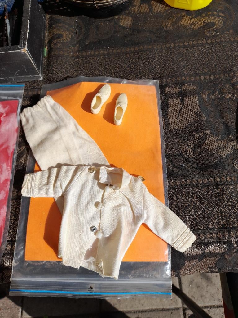 Oude barbie ken kleding, Verzamelen, Ophalen of Verzenden, Gebruikt, Pop