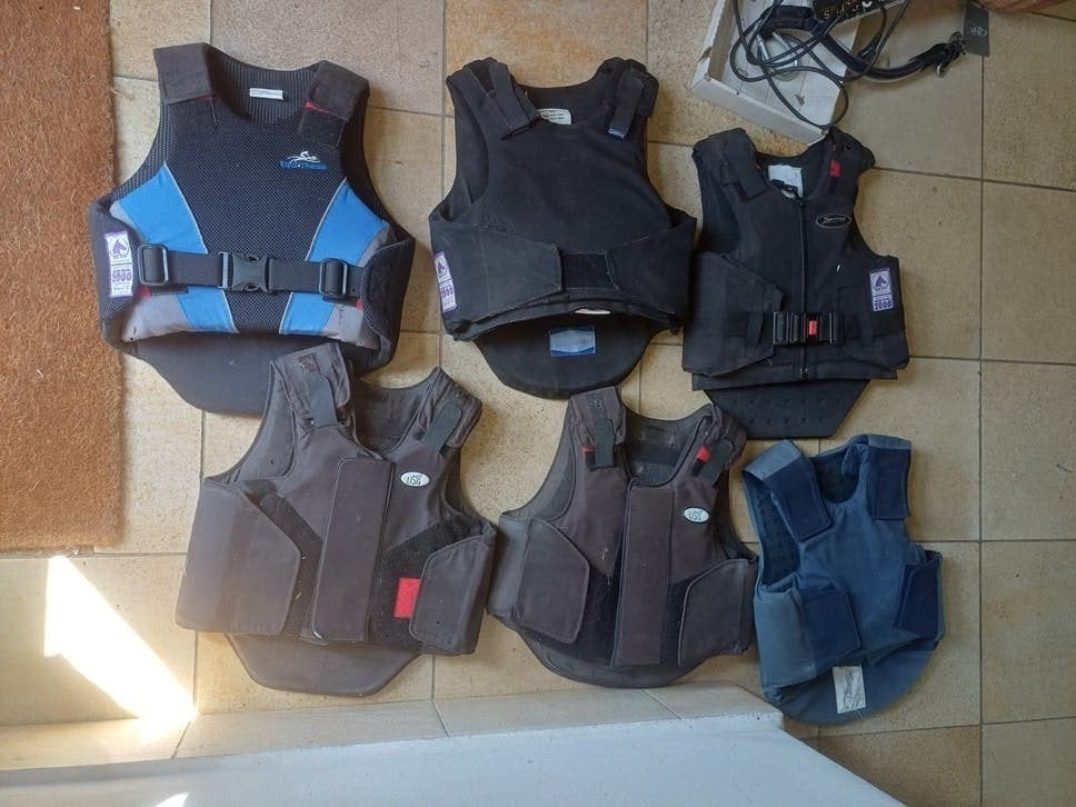 6 kinder body protectors s tot met xl, Ophalen of Verzenden