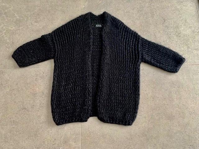 Lang zwart vest Kiro by Kim, Zwart, Ophalen of Verzenden, Zo goed als nieuw, Maat 38/40 (M)