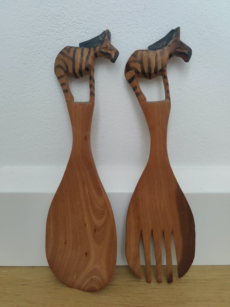 Handgesneden houten saladebestek (Oost-Afrika), Overige onderwerpen, Houtsnijwerk, Minder dan 20 cm, Ophalen of Verzenden