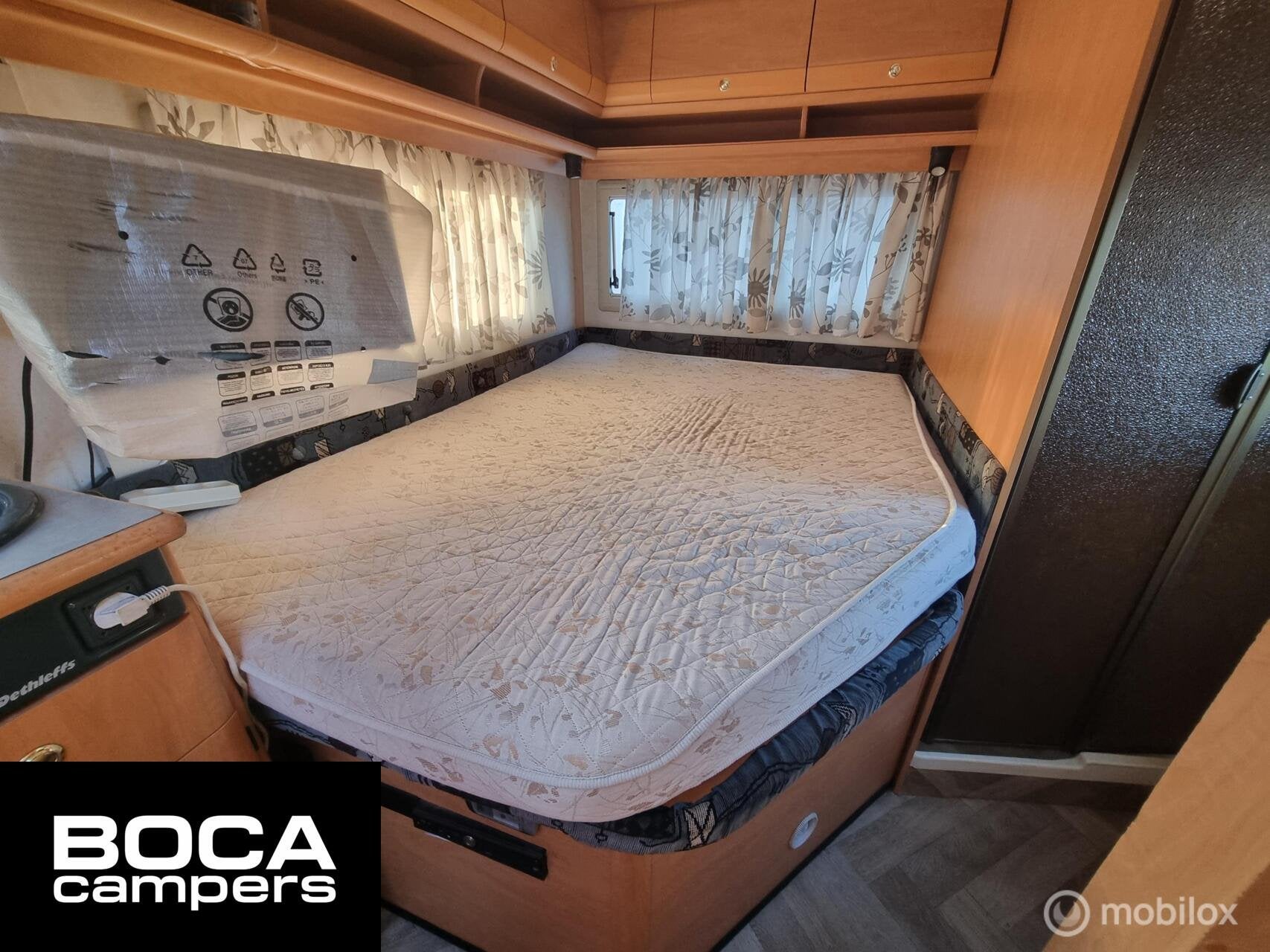 Dethleffs Globetrotter Dakairco l fietsenrek l hefbed, Caravans en Kamperen, Integraal, Ringverwarming, Boiler, Bedrijf