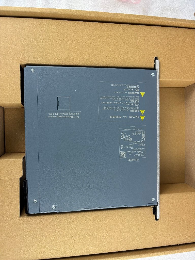 Siemens SINAMICS S210 Servo Drive 0,4kW – 6SL5310-1BE10-4DF1, Siemens AG, Nieuw, Ophalen of Verzenden, Tech.team.motioncontrol@siemens.com
