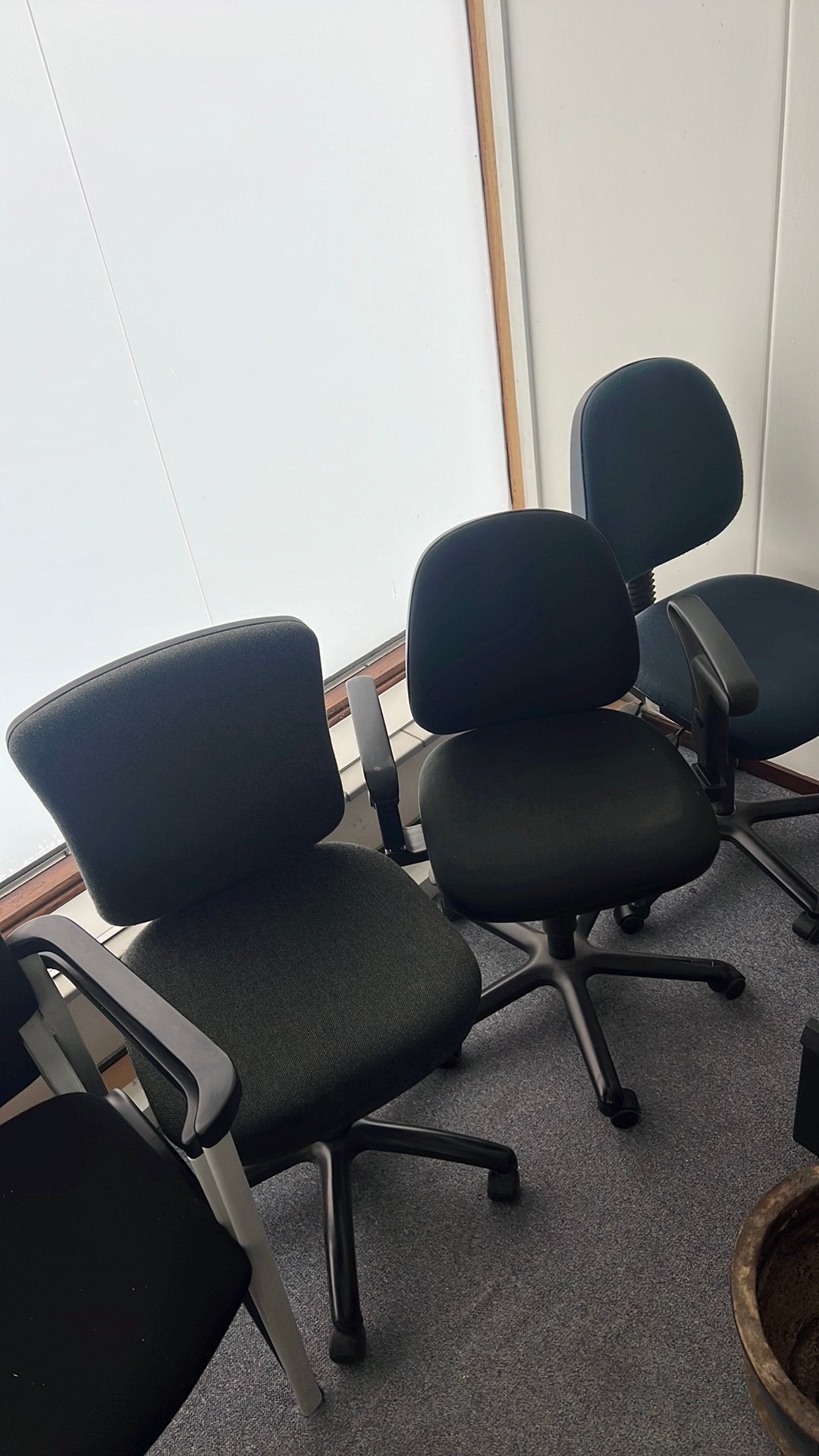 Gebruikte bureaustoelen, Huis en Inrichting, Ophalen, Gebruikt, Zwart, Bureaustoel