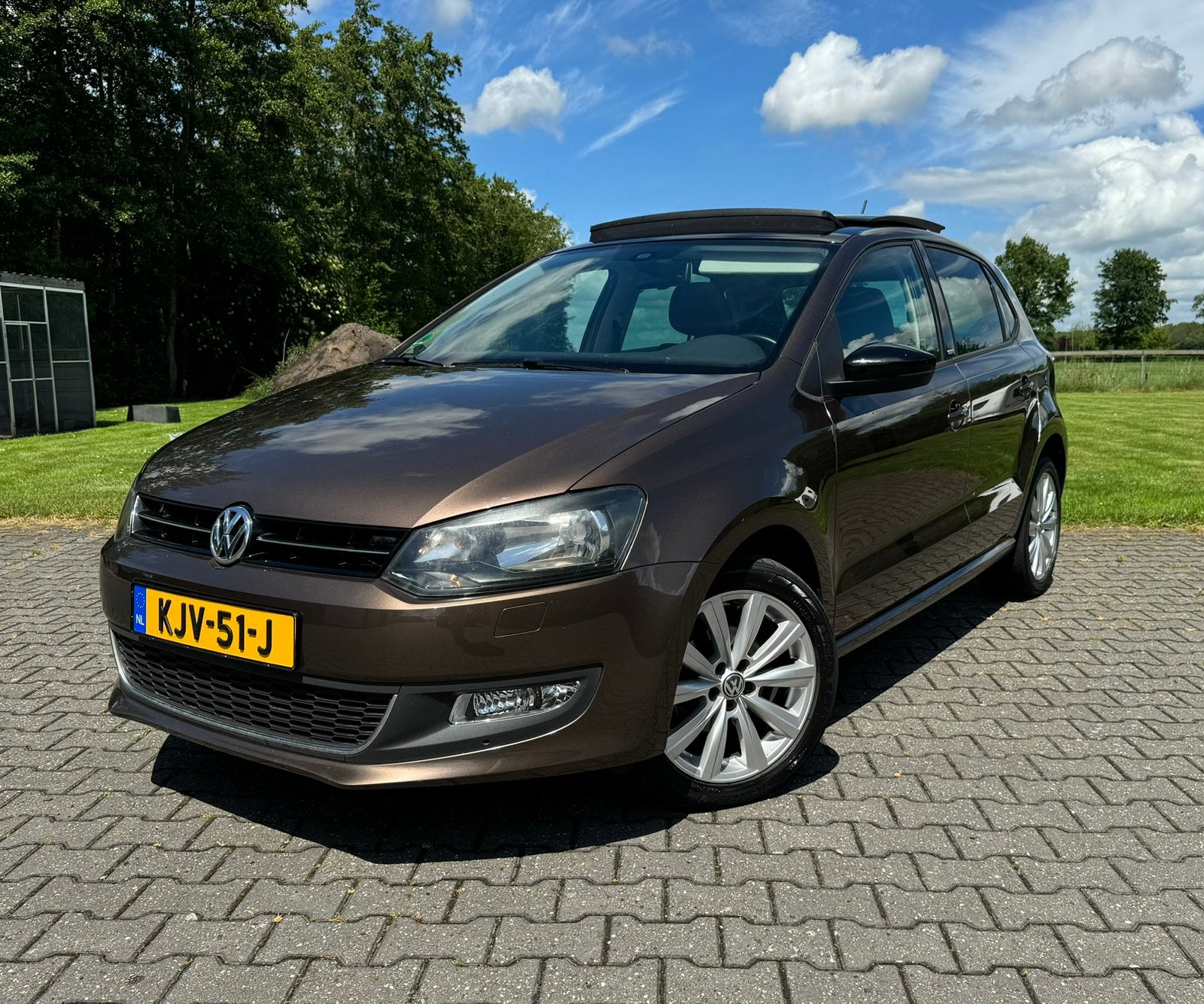 Volkswagen Polo 1.4 Panoramadak | Stoelverwarming | Airco, Auto's, Volkswagen, Voorwielaandrijving, 4 cilinders, Bruin, Handgeschakeld