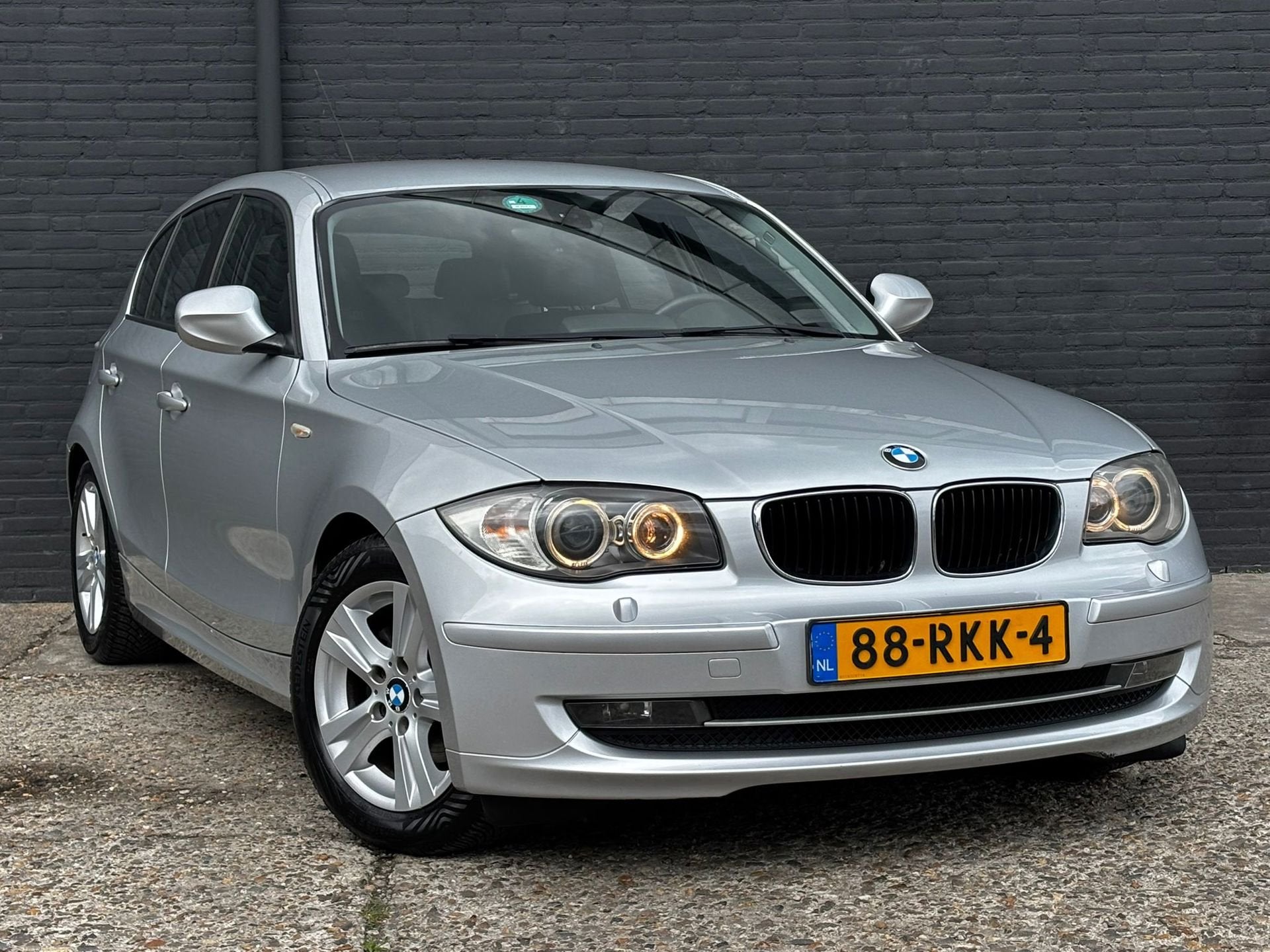 Foto 2 van BMW 1-serie 116i EffDyn. Ed. Business Line Ultimate Edition