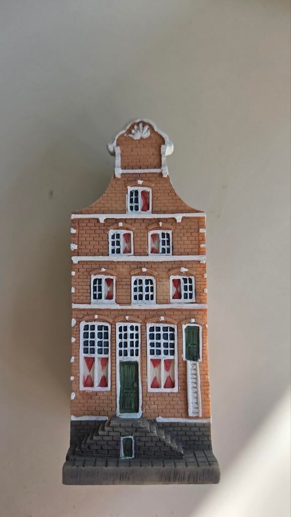 Miniatuur grachtenpand klokgevel met insteekvloer, Ophalen of Verzenden, Nieuw