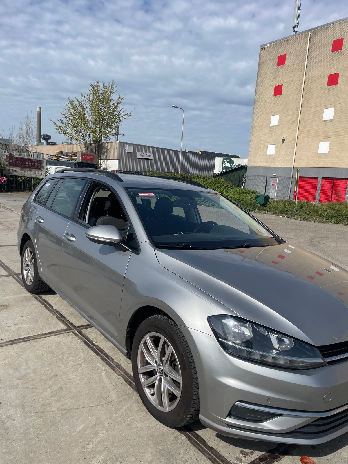 Volkswagen Golf Variant 1.6 TDI 115pk 7-DSG 2017 Grijs, Auto's, Volkswagen, 1295 kg, 4 cilinders, Origineel Nederlands, Stationwagon