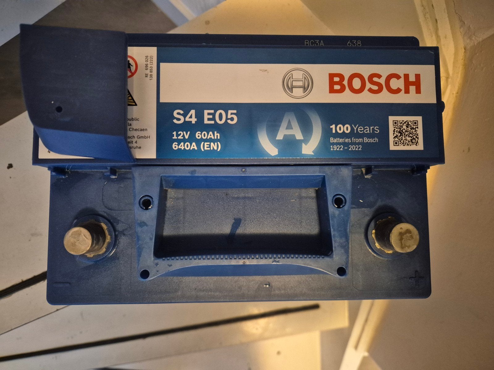 Nieuwe Bosch S4 E05 12V 60Ah 640A (EN) accu, Ophalen, Nieuw
