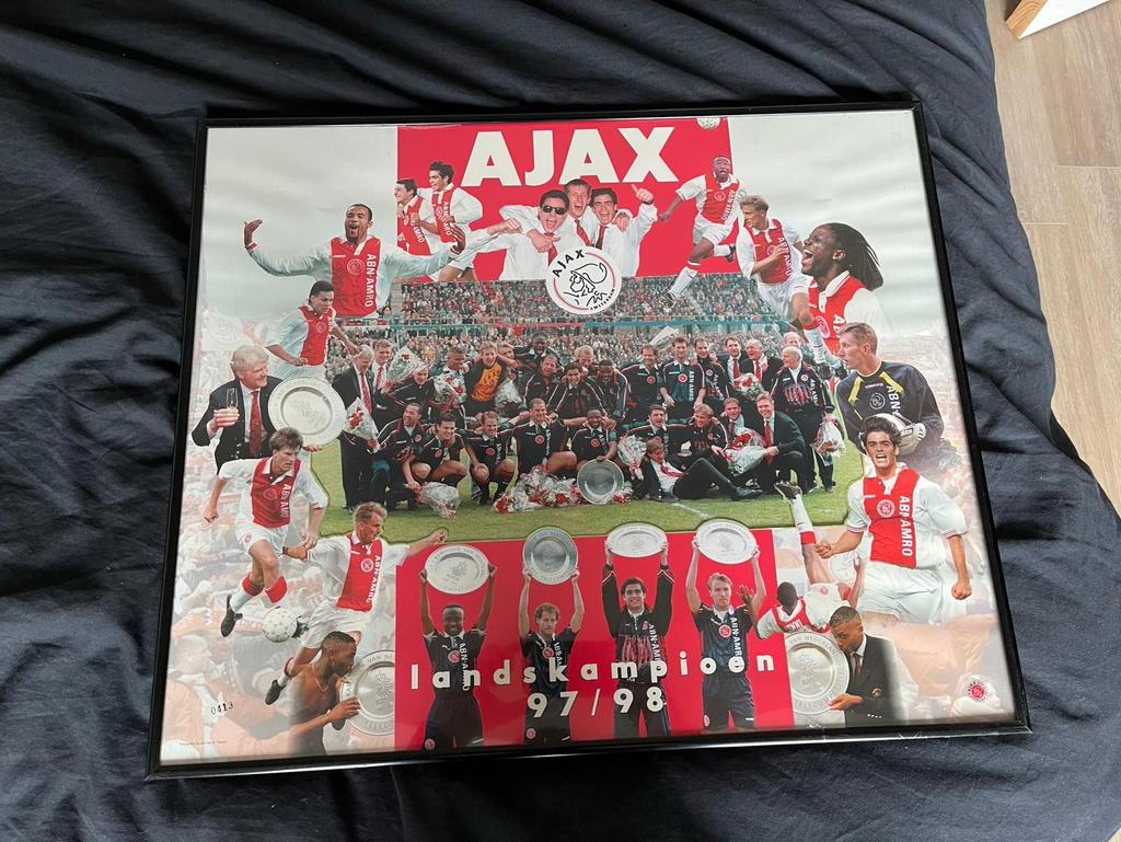 Ajax landskampioen 1997-1998 collage/poster + certificaat, Verzamelen, Sportartikelen en Voetbal, Ophalen, Zo goed als nieuw, Ajax